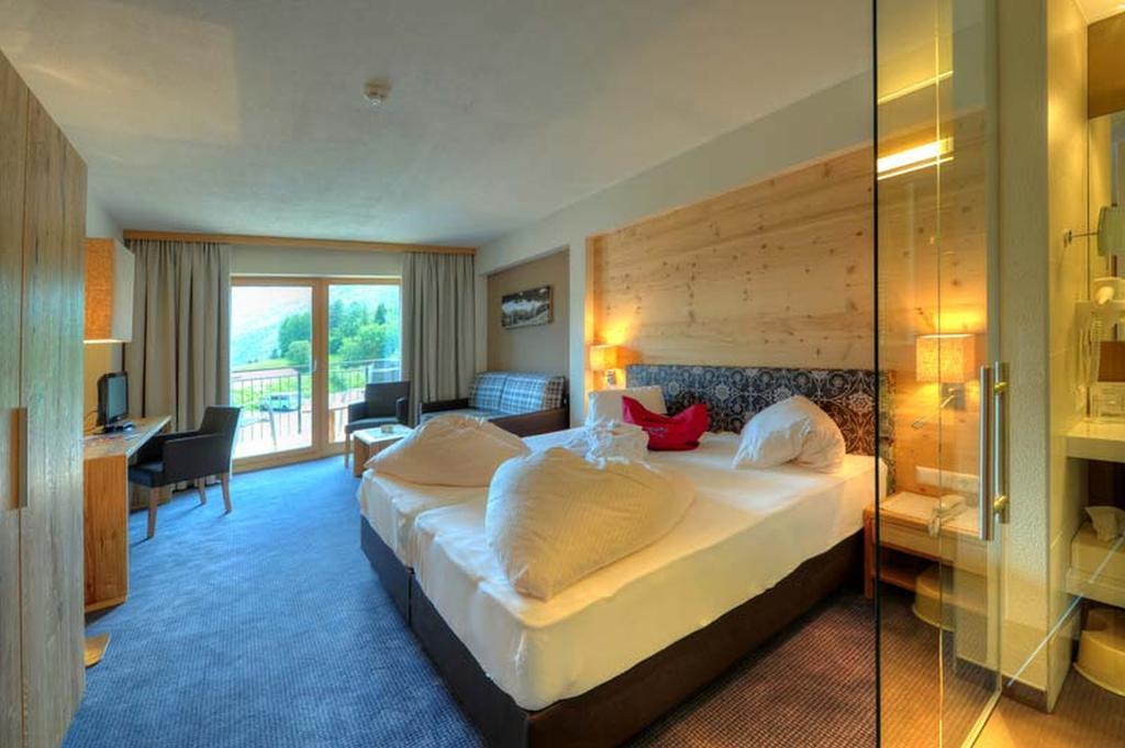 Hotel Panorama Ladis Luaran gambar