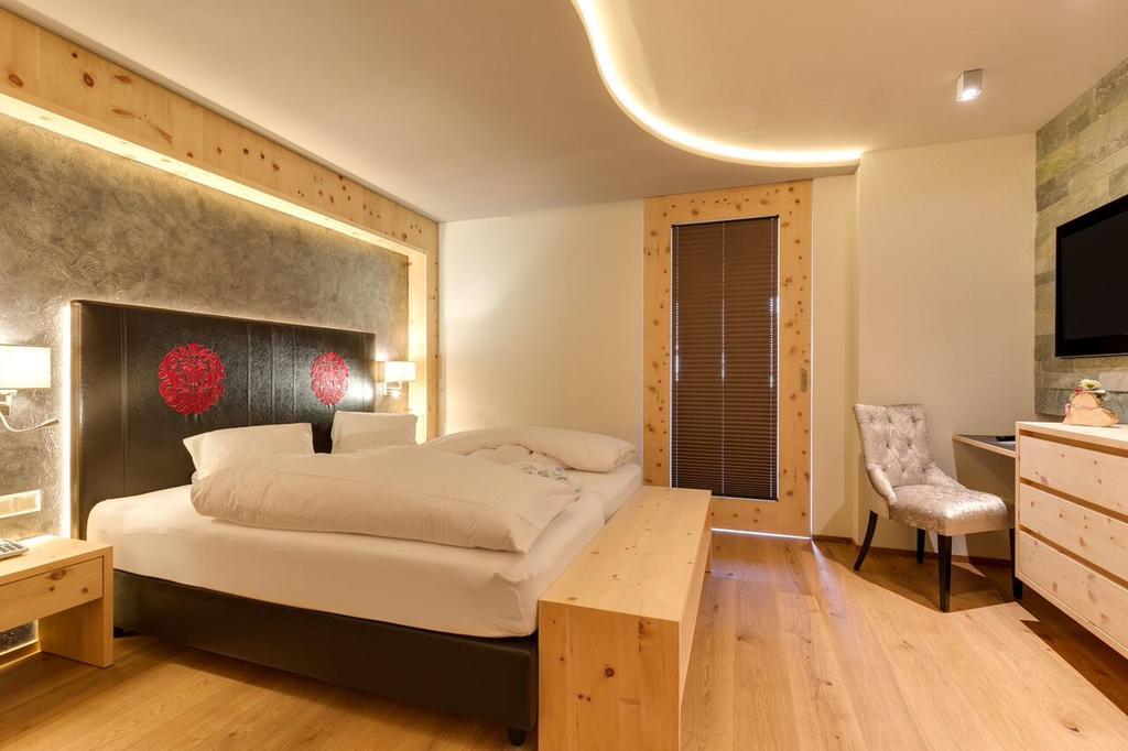 Hotel Panorama Ladis Bilik gambar